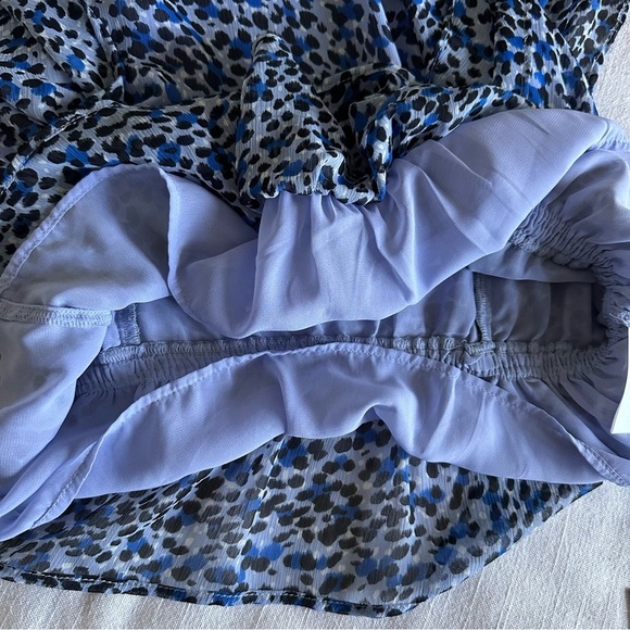Express Leopard Animal Print Tiered Ruffle Peplum Womens Blue Top M Boho Chiffon - Picture 7 of 12